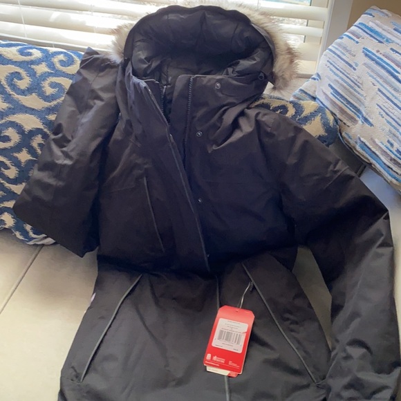 The North Face Crestmont black parka coat XS NWT - Picture 6 of 14